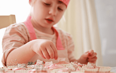 baking cupcakes with children