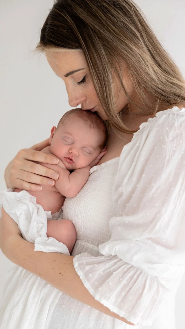 We’re so quick to look at ourselves in photos and see the things we want to change.
 Especially after birth.
 The softness. The swelling. The “not quite back to myself” feeling.

But what if we stopped asking:

“Do I look okay?”

And started asking: 

“Will this photo remind me of how strong I was? How much love was in that moment?”

Because your body isn’t the focus.
 Your connection is.
 And that’s what truly lasts.

What would happen if you gave yourself more kindness when you look back at photos?

Tag a mum who might need a softer lens on her story. 🤍

#londonphotographer 
#PostpartumPerspective #PostpartumBodyLove #RealMotherhood #PhotographTheReal  #londonmaternityphotographer #PhotographyAsHealing #ReflectionsBeyondTheFrame #resetwithreelschallenge3